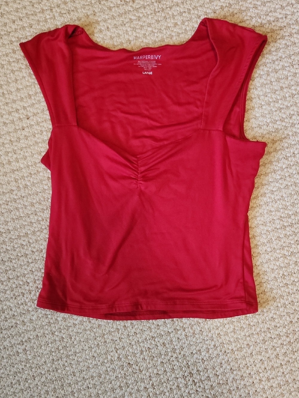 Harper And Ivy Red Ruched Scoop Neck Tank